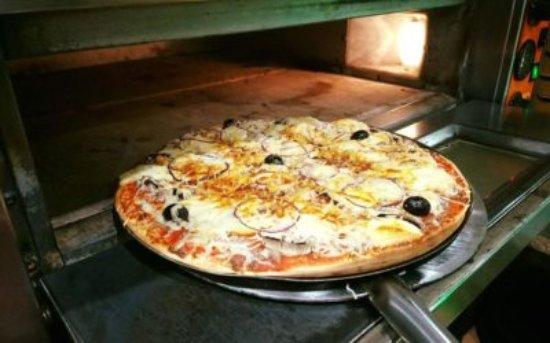 Nadine et Serge Pizza