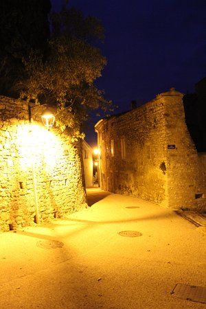 Le Village Médiéval