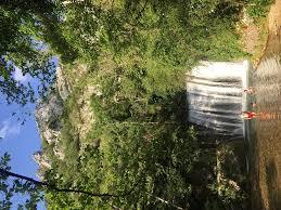Cascade Blanche
